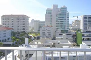 1BR Downtown Delight with Stunning Ocean Vistas - San Juan - 1