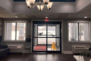 Days Inn & Suites by Wyndham Norton Shores Muskegon - Norton Shores - 8