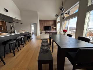 Ski-in Ski-out Penthouse Condo - Beaupré - 0