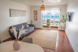 True BEACHFRONT cozy - 1 Bedroom Apt - Tijuana - 0