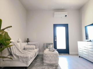 S19 Resident - Sacramento - 9