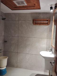 Hotel CM Palace - Pure Vegetarian - - 7