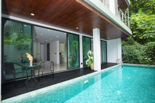4BR Villa B5 with Pool, Vibrant Life at Kata Beach - UTK5 - Strand Kata - 0
