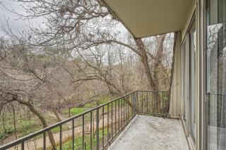 Your Modern King Suite Getaway - Sleeps 4 - Pool, Prkg - Austin - 4