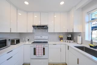 Cozy Home with 3BR 4Bath near Richmond Steveston Village - Richmond - 2