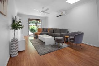 Langdon - Central Location, Modern Comforts - 1