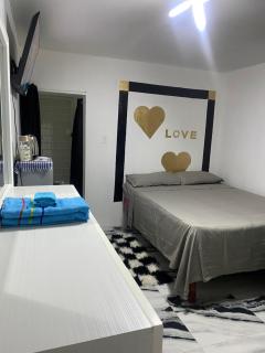 White Room Sparks - Spanish Town - 6