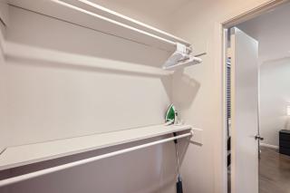 Your Airy King Suite Getaway - Sleeps 4 - Pool, Prkg - 4