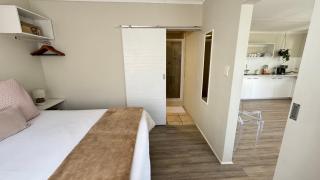 Rexford Cottage - 1