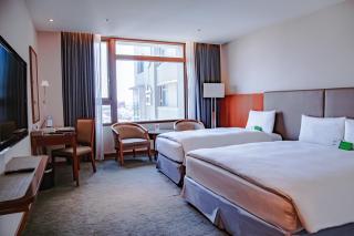 Taichung Harbor Hotel - 9