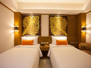Chabana Kamala Hotel - 9