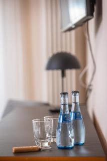 Roots Hotel Restaurant - 6