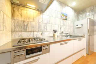 Peaceful Tokyo Retreat Family Home near Hikifune SasayuriHotelTokyo - Tokyo - 6