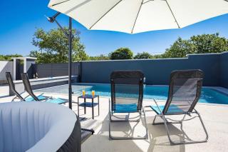 Villa Marsel - Mednjan - 1