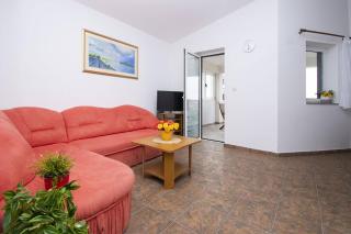 Apartment Meri Razanj with Sea View - Ražanj - 2