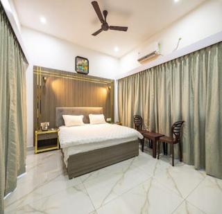 Skyline Villa with Indoor Pool - Pondicherry - 4
