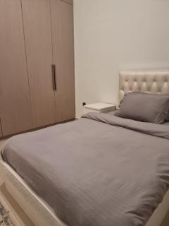 Luxury 2 Bedroom Act 1 Apartment - 9