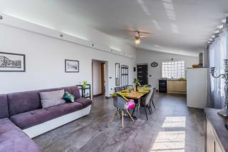 Villa Sunshine - Private Heated Pool & Sport Fields - Galižana - 1