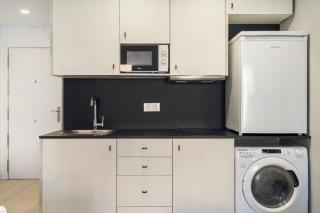 Madrid Riverside Studios con parking incluido ALQUILER TEMPORAL - Madrid - 7
