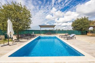Villa San Antonio with Private Swimming Pool - Vodnjan - 4