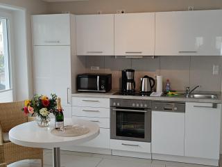 Haus Nemo - Appartement 5, Gemütliches Appartement mit Strandkorb, strandnah 50 m - Heringsdorf - 7
