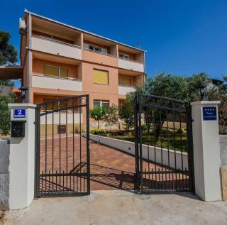 Apartmani Savin - Brodarica - 6