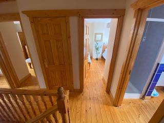 Sunny Seaside Getaway - 8