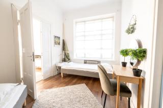 2ndhomes 2BR City Center Apartment with Balcony & Park view - 2