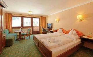 Heart Hotel Arlberg - 1