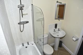 Warrington Suites by Relax Stays - Warrington - 7