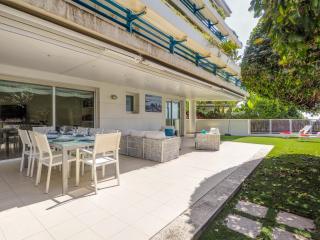Luxury Seaview Apartment by Hello Homes Sitges - Sitges - 2