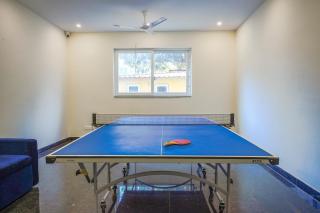 Alaya Stays 3 BHK Apartment with Pool - Veera Marina - 1