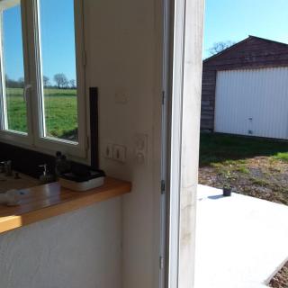 Maison de campagne - Saint-Martin-des-Noyers - 9