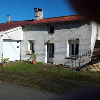 Maison de campagne - Saint-Martin-des-Noyers - 8