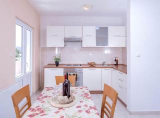 Ena Apartments - Vrboska (Verbosca) - 7