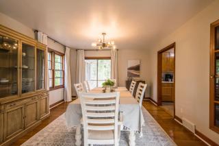 Pet-Friendly Retreat~$375 Free Activities Daily - Hendersonville - 3