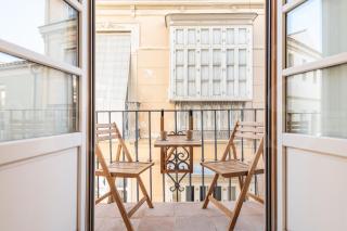Spanish Architectural Gem Duplex - Center by REMS - 4