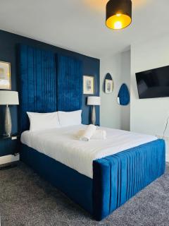 The Strand House - 8