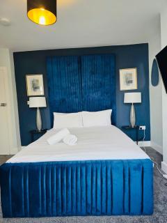 The Strand House - 5