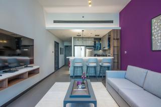 MBL Royal, JLT -One Bedroom with Lake View - 7