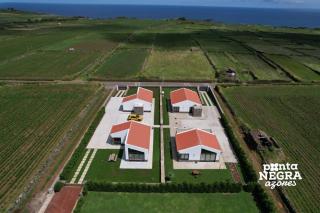 Photography House by PontaNegraAzores - Altares - 4