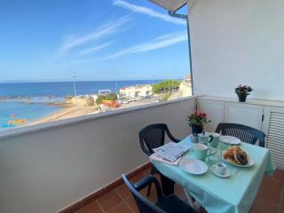 Breathtaking seaview apartment in Porto Torres - Porto Torres - 9