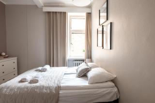Spacious 5BR Apartment with Best Location in Kamppi - Helsinki - 3