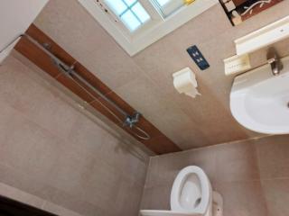 Luxury Furnished Room For Rent In E11 - Islamabad - 5