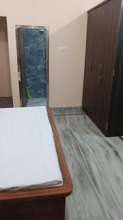 Shri balaji home stay - Prayagraj - 1