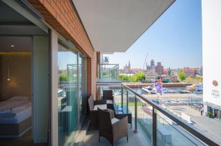 Dom & House Apartments By the River in Gdańsk with Pool, Sauna and Gym - Danzig - 3