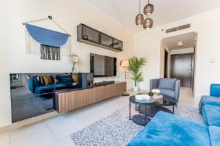 Partial Sea and City View 2BR with Balcony Near Dubai Marina Mall, Marina Quay West, Dubai Marina by Deluxe Holiday Homes - 0