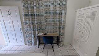 Seaview Apartel - Castries - 6