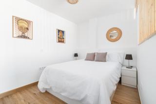 Home2Book Cozy Seaside Apt Las Canteras Beach - Las Palmas - 7
