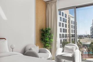 Sahab - Uptown Studio Direct Mall Access - Sharjah - 0